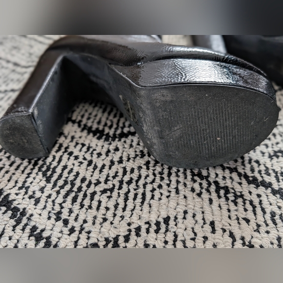 Black vinyl platform boots - Picture 6 of 6